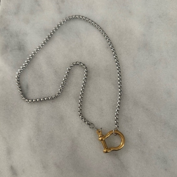 COPY - COPY - COPY - Gold Chain Two Tone Silver Horse Bit Chunky Necklace - Picture 2 of 4